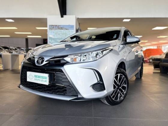 TOYOTA YARIS 1.5 16V FLEX SEDAN XL MULTIDRIVE TOYOTA YARIS 1.5 16V FLEX SEDAN XL MULTIDRIVE